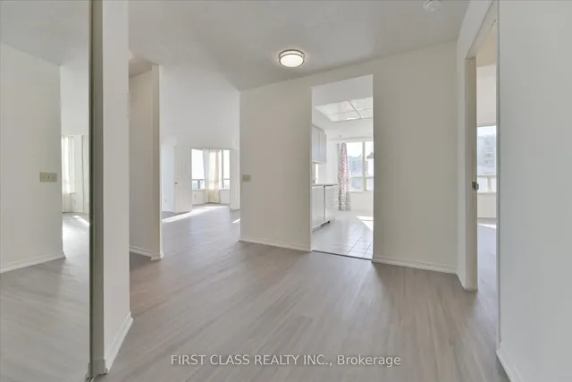 Additional property image - 7 Bishop Ave Unit 1805
