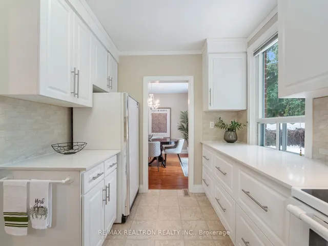 Additional property image - 28 Graymar Ave