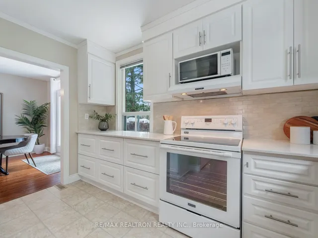 Additional property image - 28 Graymar Ave