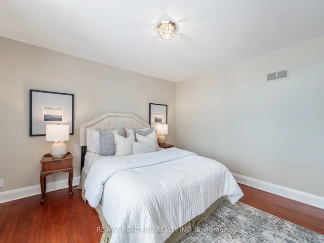 Additional property image - 28 Graymar Ave