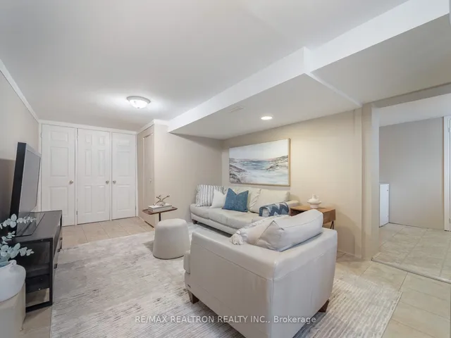 Additional property image - 28 Graymar Ave