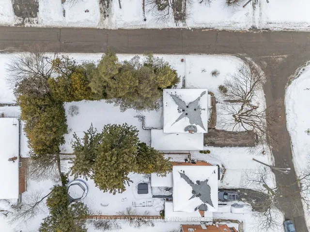 Additional property image - 28 Graymar Ave