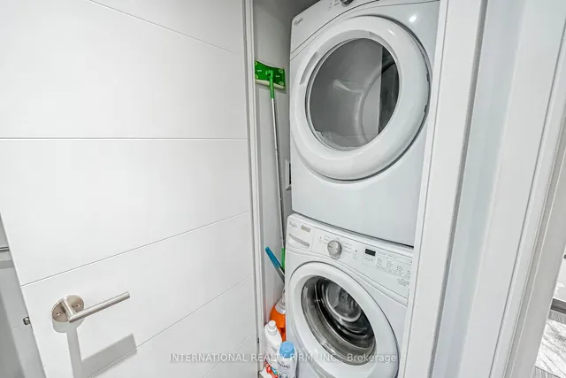 Additional property image - 525 Adelaide St Unit 520