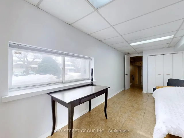 Additional property image - 1 Shadberry Dr