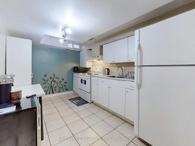 Additional property image - 1 Shadberry Dr