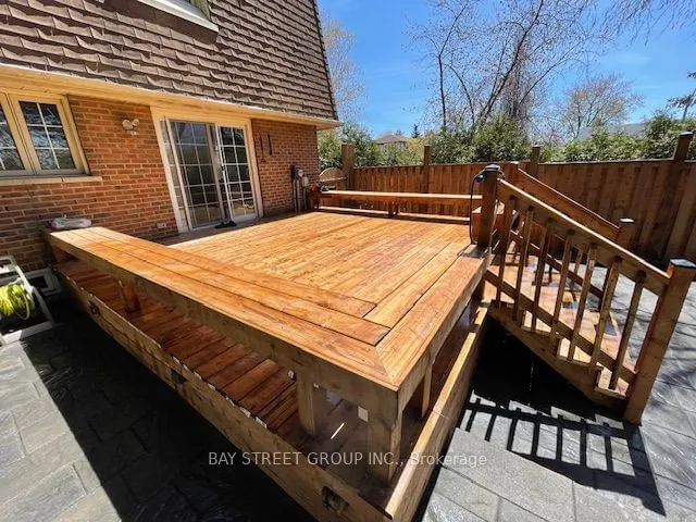 Additional property image - 1 Shadberry Dr