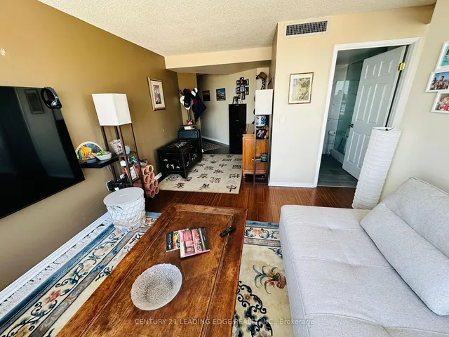 Additional property image - 7 Concorde Pl Unit 2009