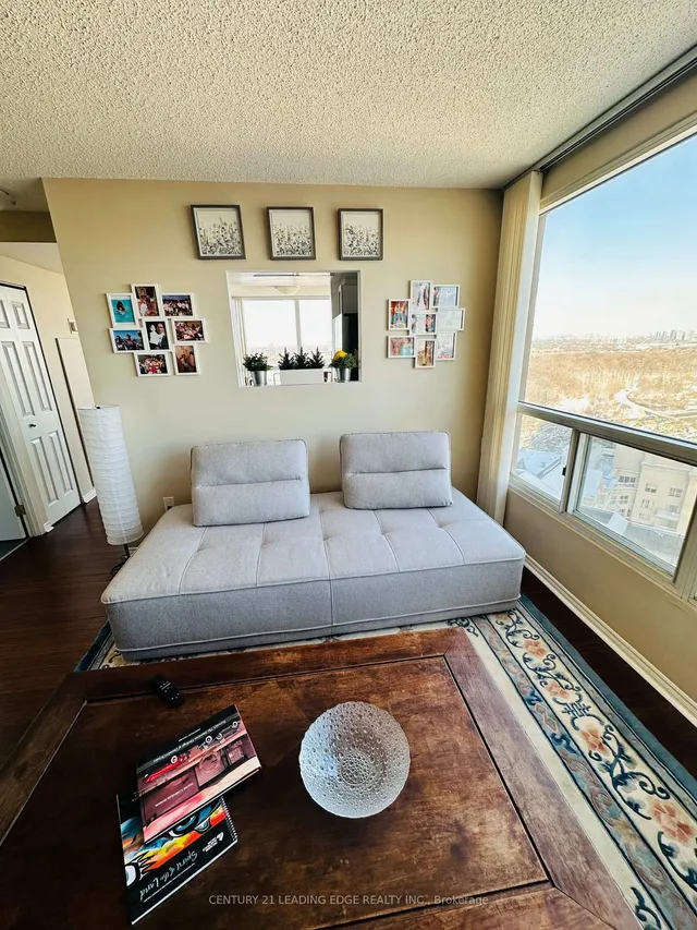 Additional property image - 7 Concorde Pl Unit 2009