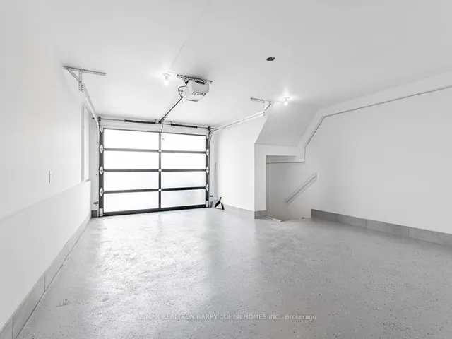 Additional property image - 215 Cedric Ave