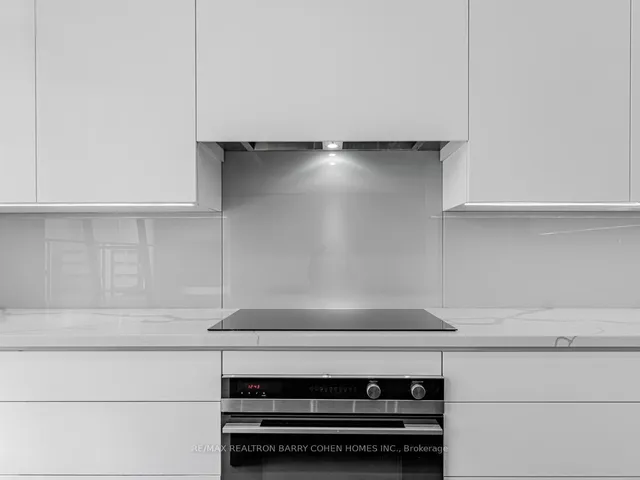 Additional property image - 215 Cedric Ave