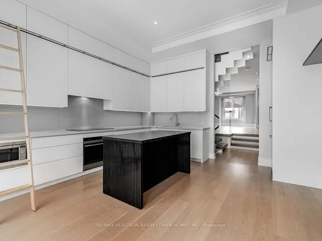 Additional property image - 215 Cedric Ave