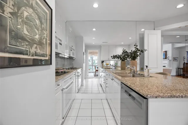 Additional property image - 1 Chedington Pl Unit 5B