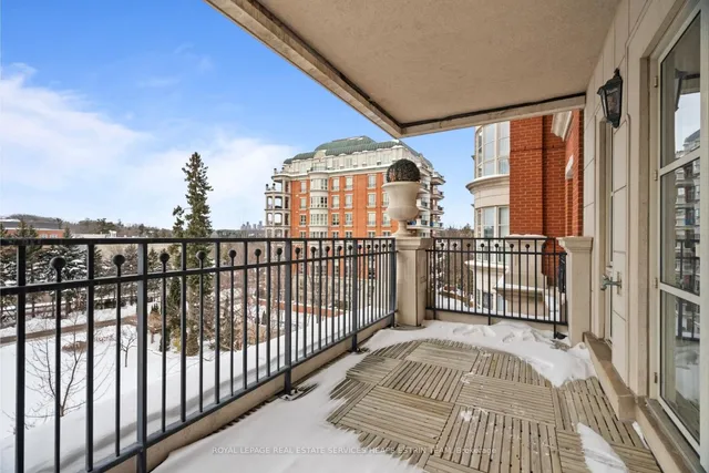 Additional property image - 1 Chedington Pl Unit 5B