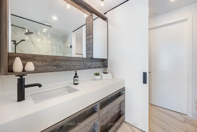 Additional property image - 505 Richmond St Unit 821