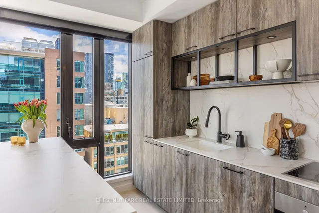 Additional property image - 505 Richmond St Unit 821