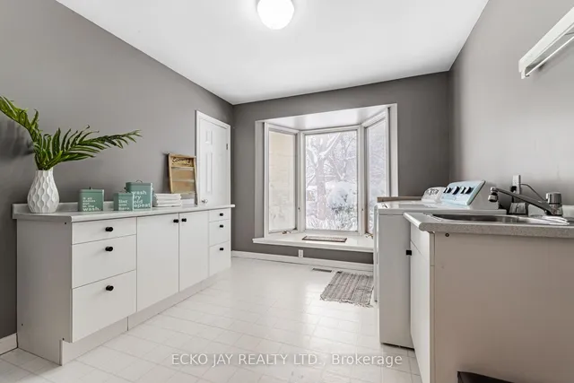 Additional property image - 3 Minorca Pl