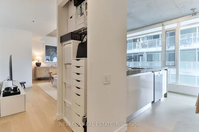 Additional property image - 75 Portland St Unit 423