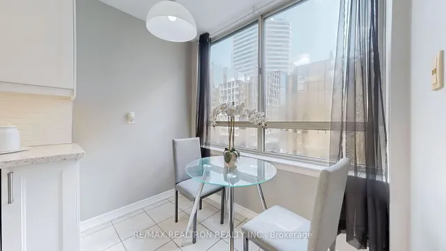Additional property image - 633 Bay St Unit 1008
