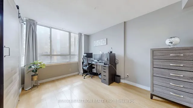 Additional property image - 633 Bay St Unit 1008