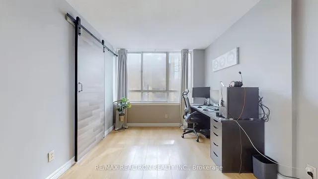 Additional property image - 633 Bay St Unit 1008