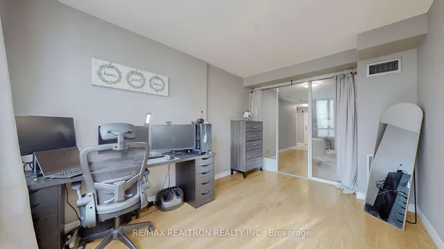 Additional property image - 633 Bay St Unit 1008