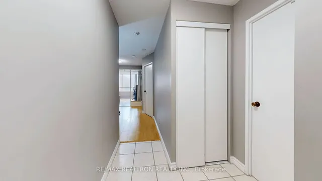 Additional property image - 633 Bay St Unit 1008