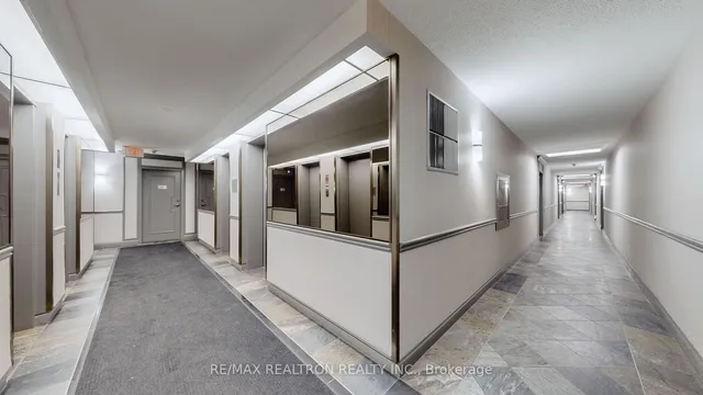Additional property image - 633 Bay St Unit 1008