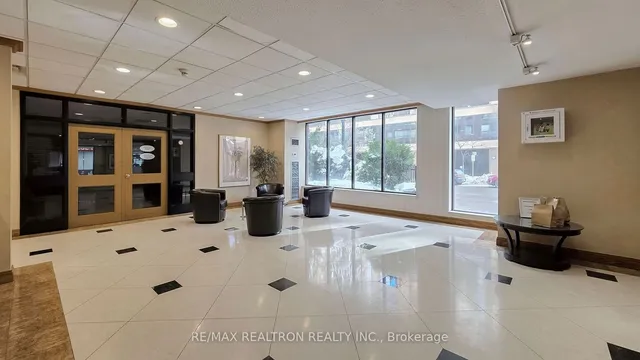 Additional property image - 633 Bay St Unit 1008