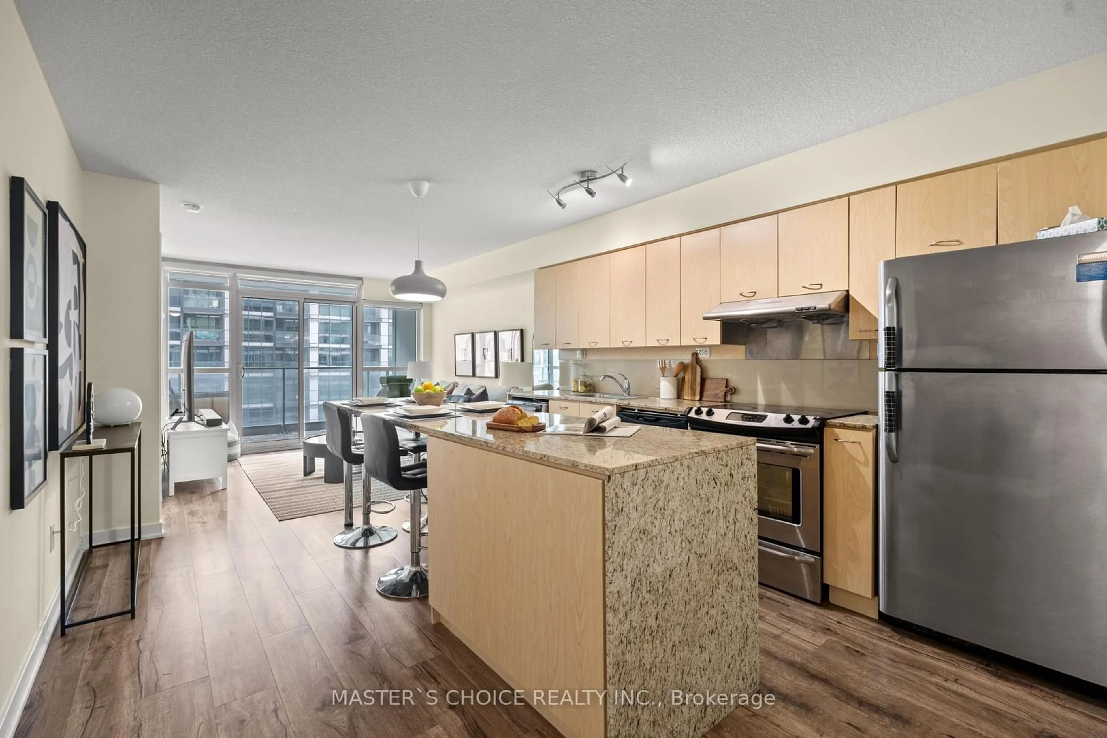 Open concept kitchen, unknown for 15 Singer Crt #912, Toronto Ontario M2K 0B1