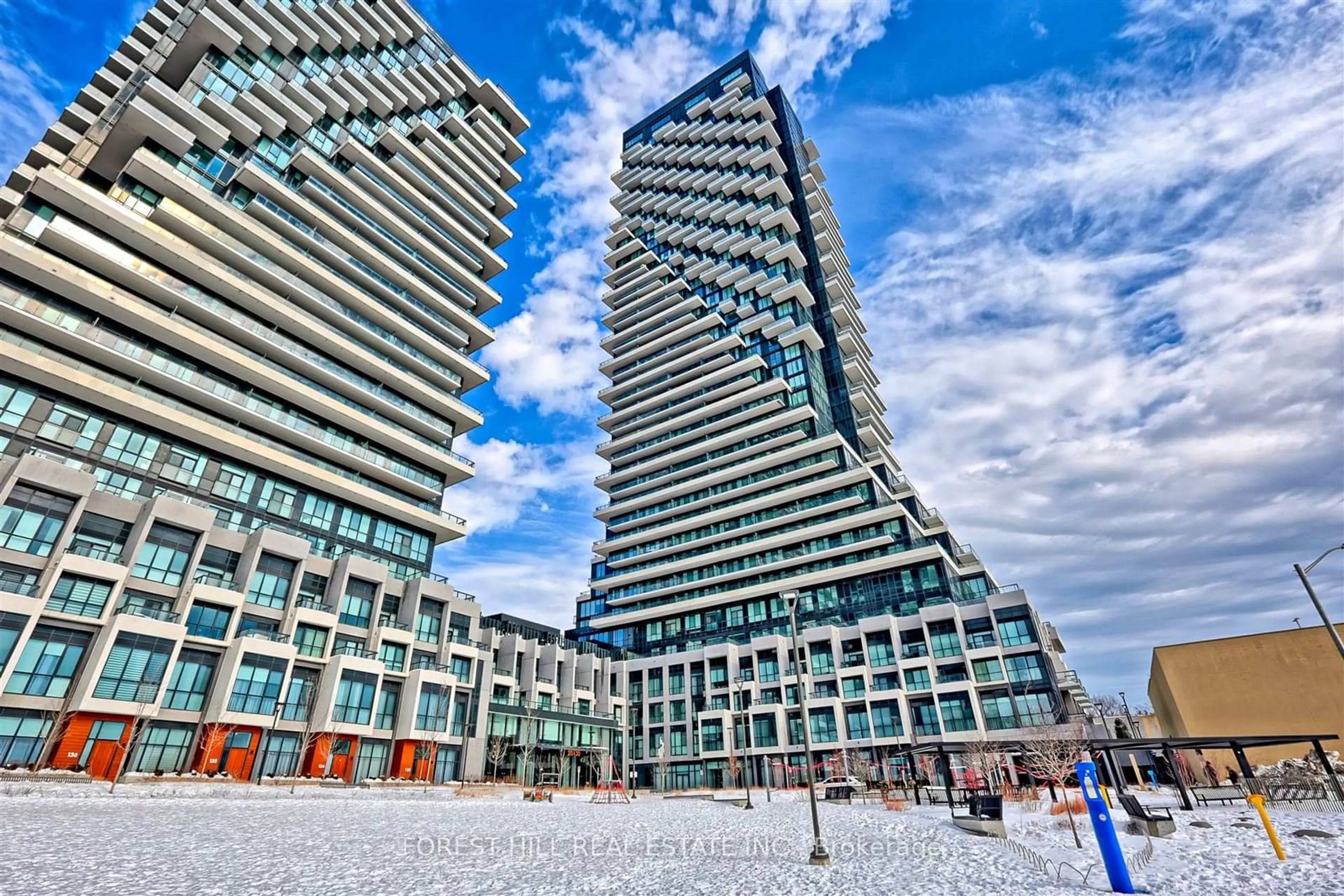 Unknown for 30 Inn on the Park Dr #408, Toronto Ontario M3C 0P7