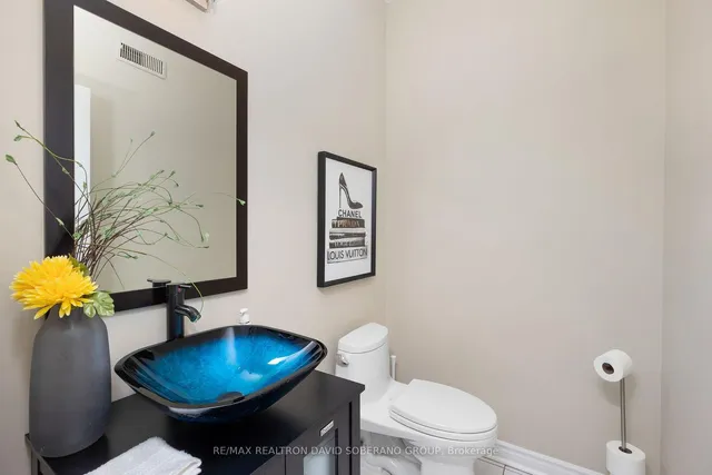 Additional property image - 214 Faywood Blvd