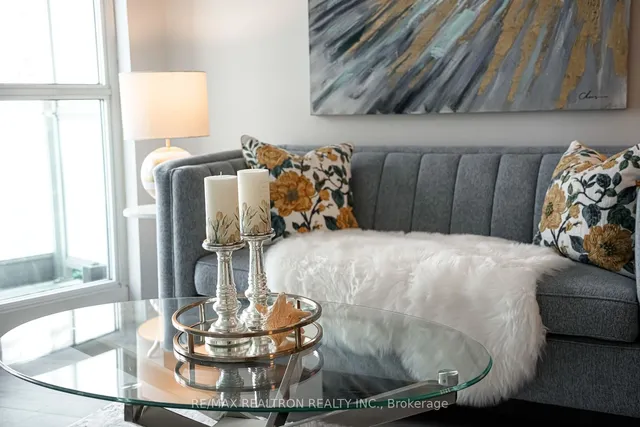Additional property image - 18 Yonge St Unit 3109