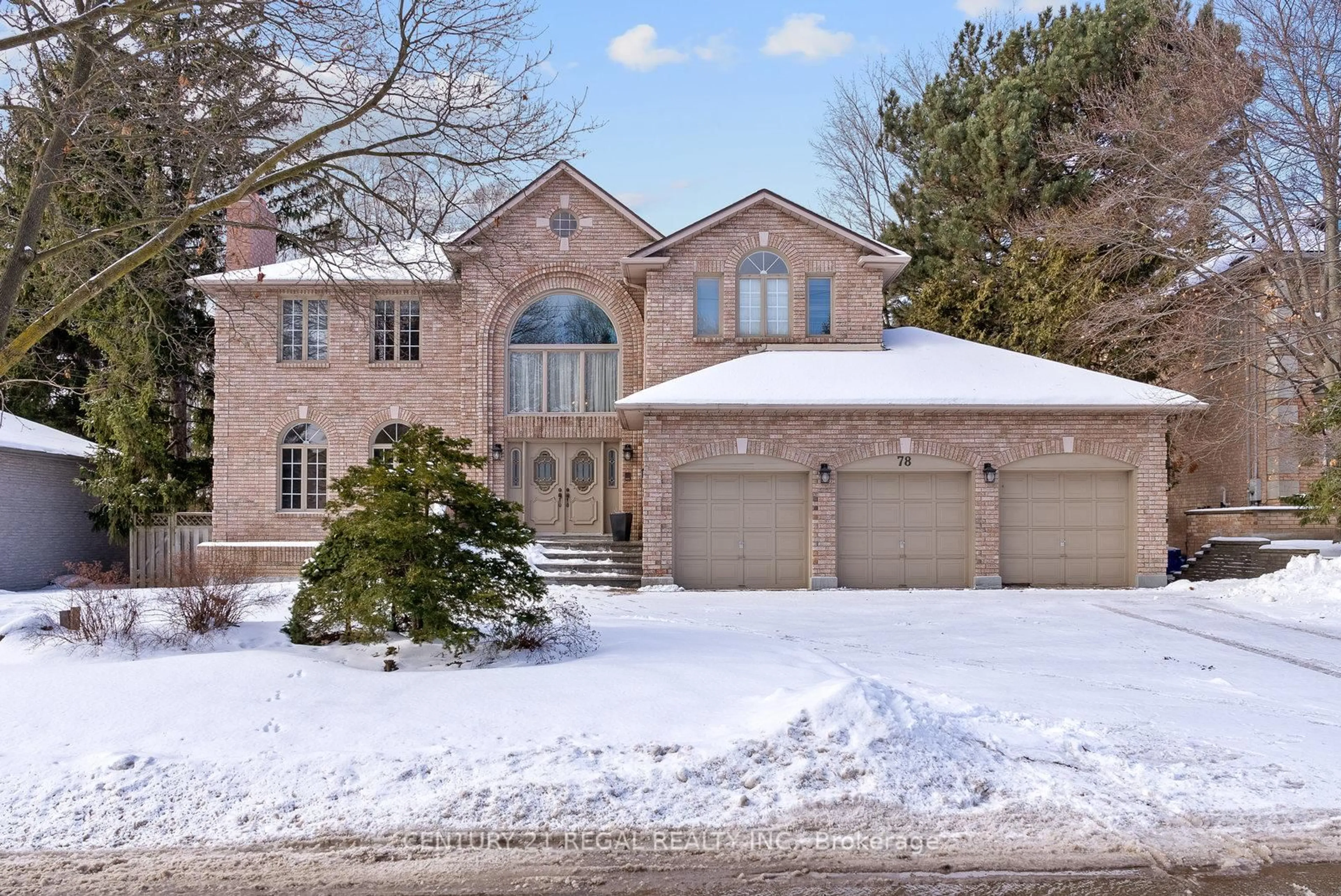 Home with brick exterior material, street for 78 Gerald St, Toronto Ontario M2L 2M8