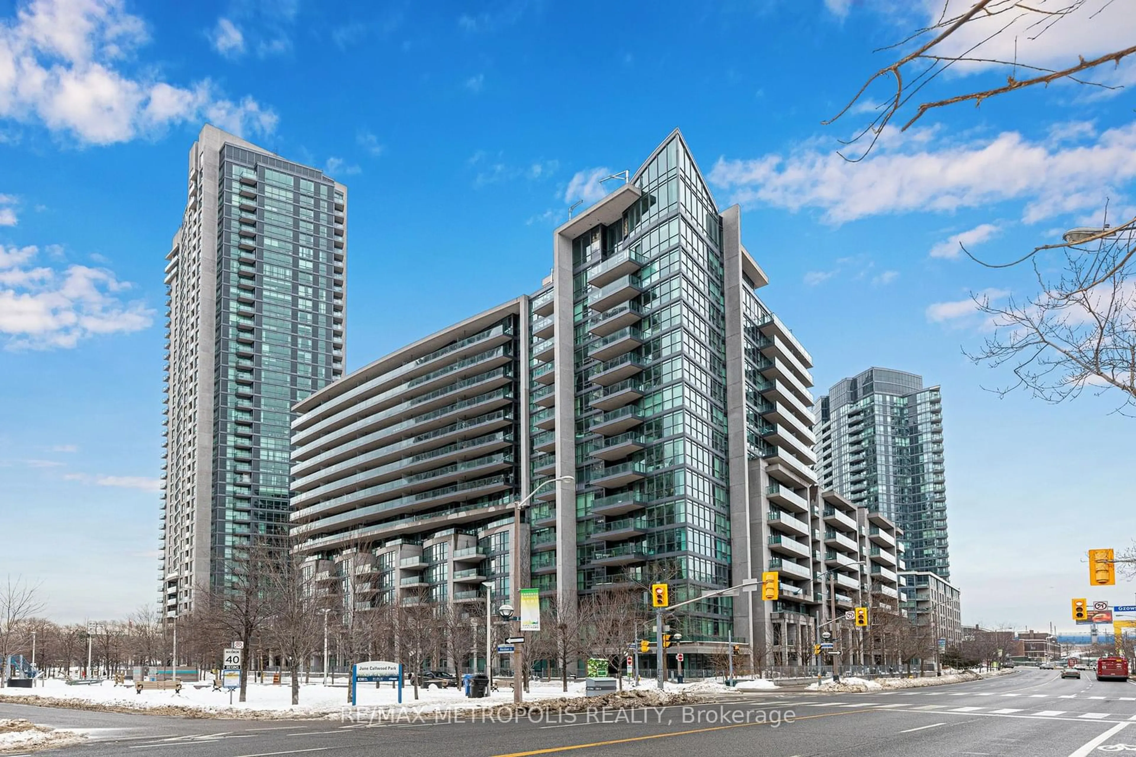 Unknown for 209 Fort York Blvd #678, Toronto Ontario M5V 4A1