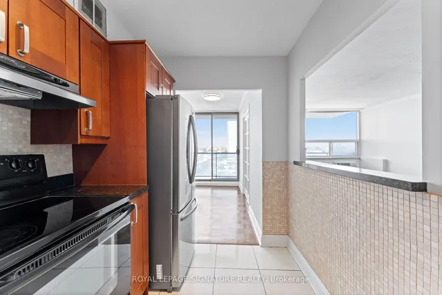 Additional property image - 5949 Yonge St Unit 802