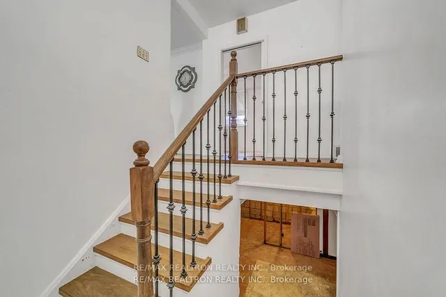 Additional property image - 66 Claywood Rd