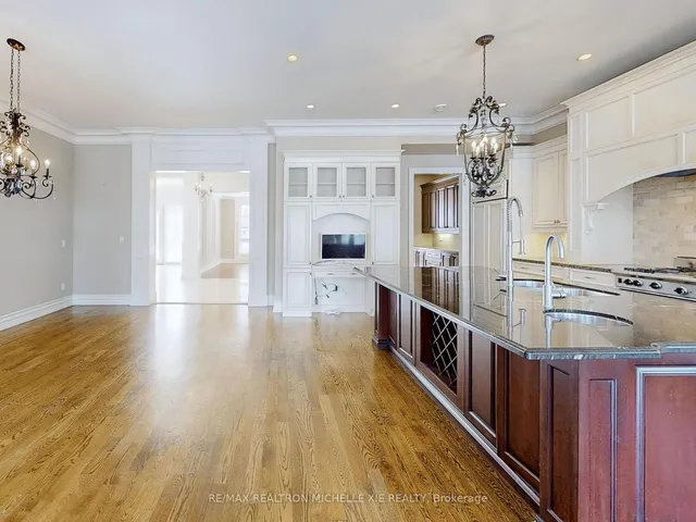Additional property image - 8 Colvestone Rd