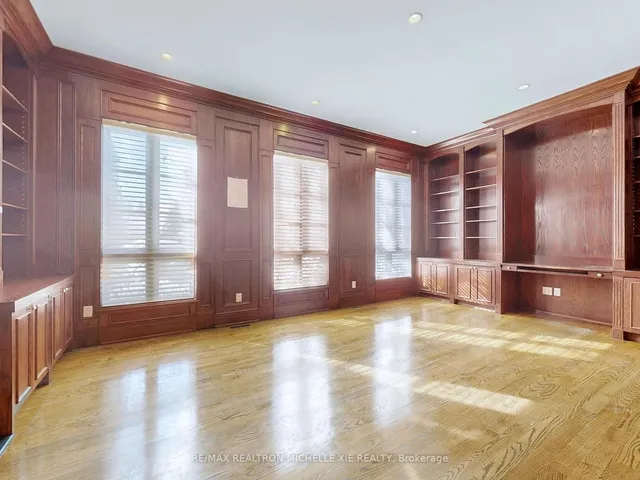 Additional property image - 8 Colvestone Rd