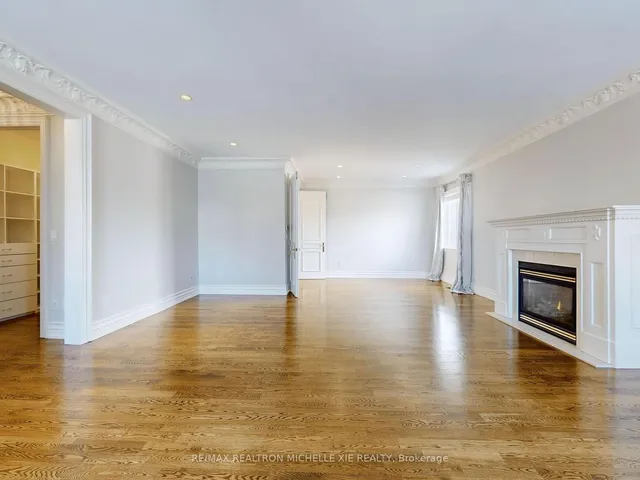 Additional property image - 8 Colvestone Rd
