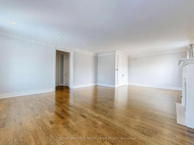 Additional property image - 8 Colvestone Rd
