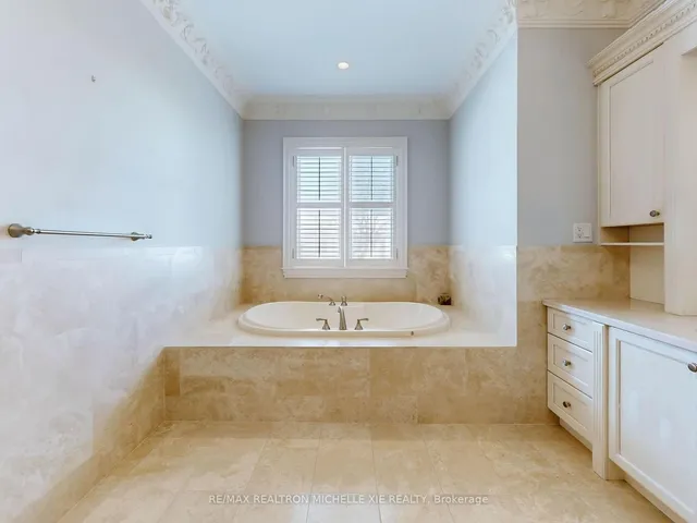 Additional property image - 8 Colvestone Rd
