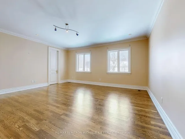 Additional property image - 8 Colvestone Rd