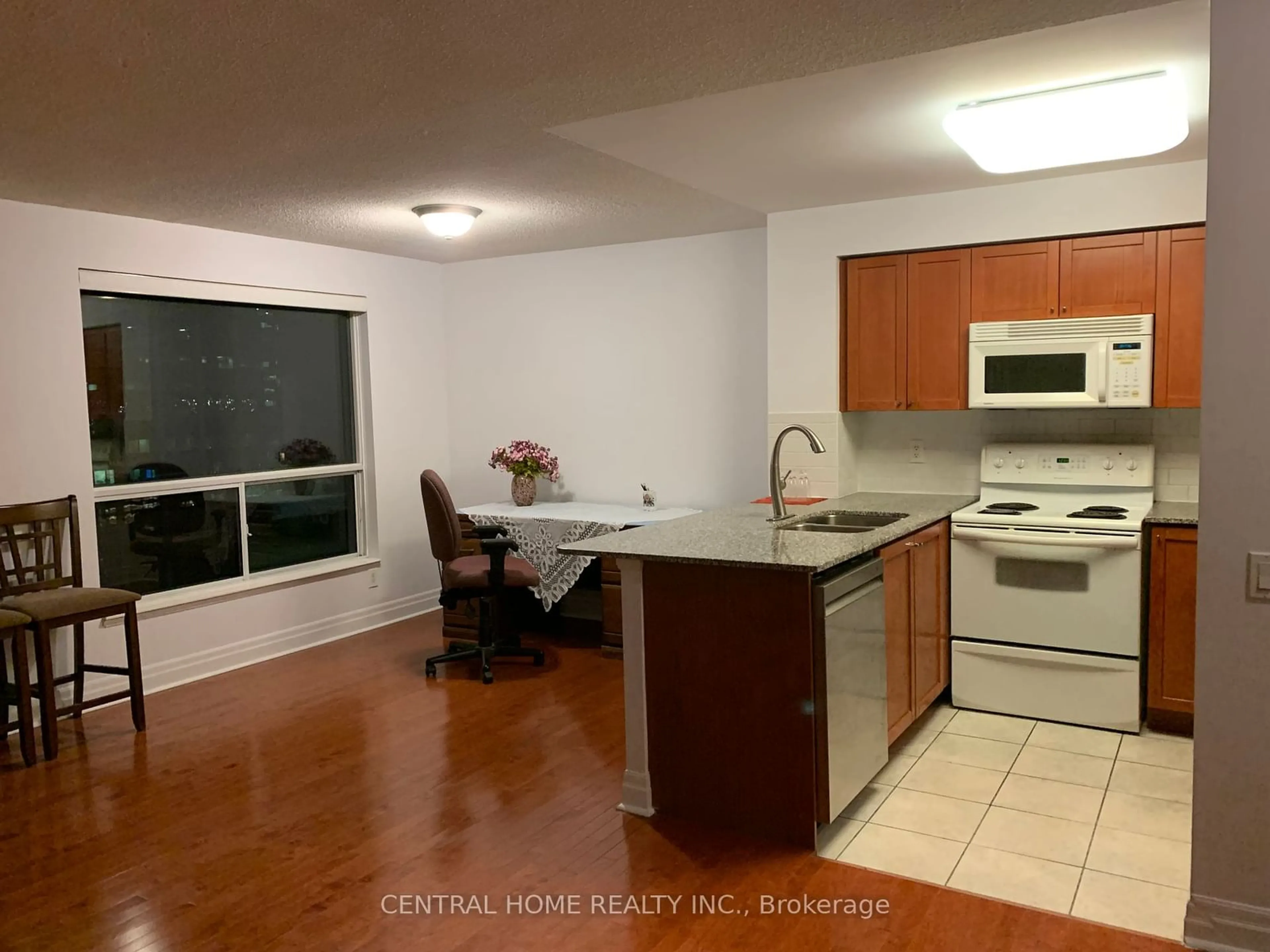 Standard kitchen, unknown for 21 Hillcrest Ave #2203, Toronto Ontario M2N 7K2