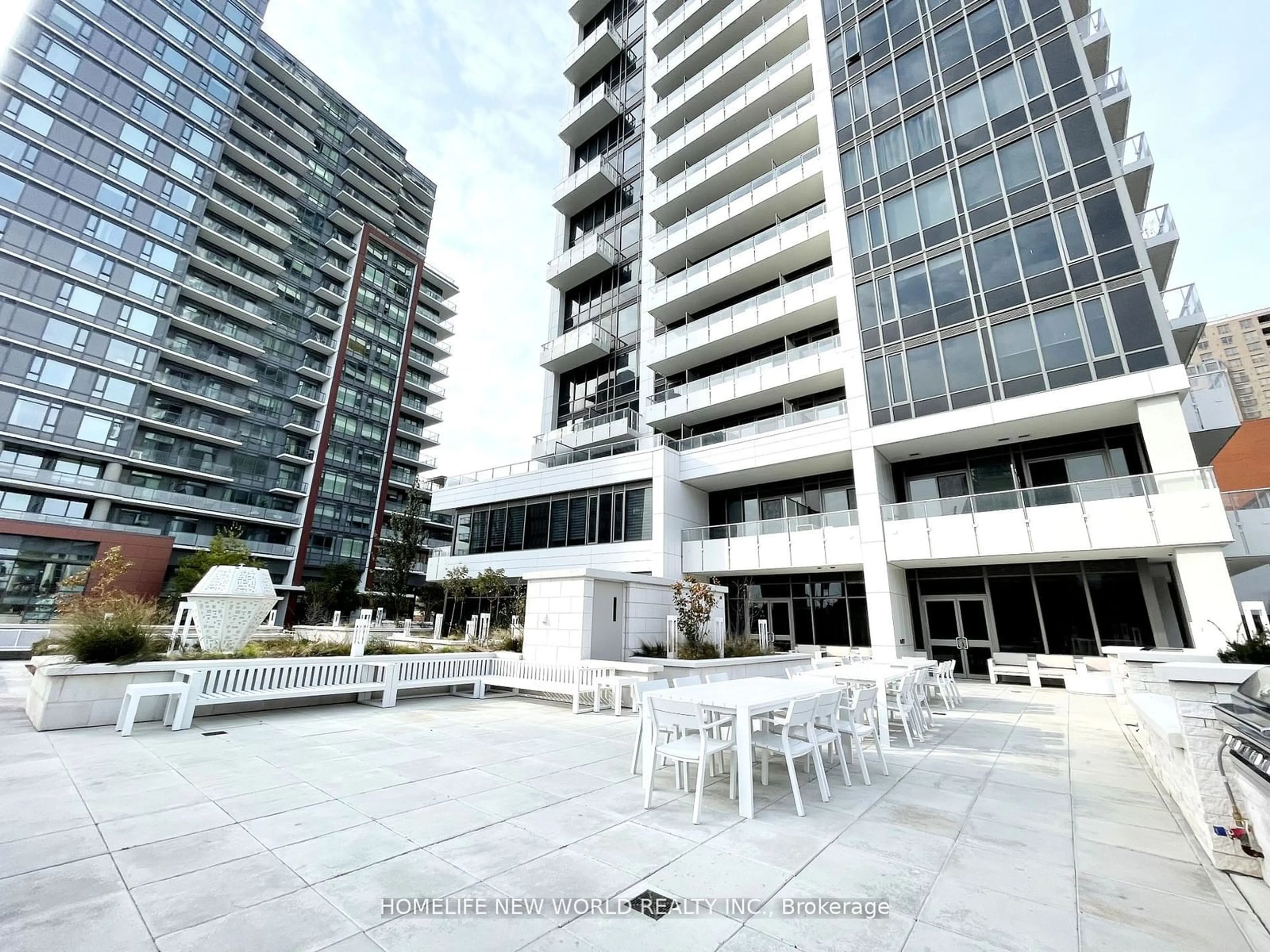 Patio, unknown for 75 Canterbury Pl #311, Toronto Ontario M2N 2N1