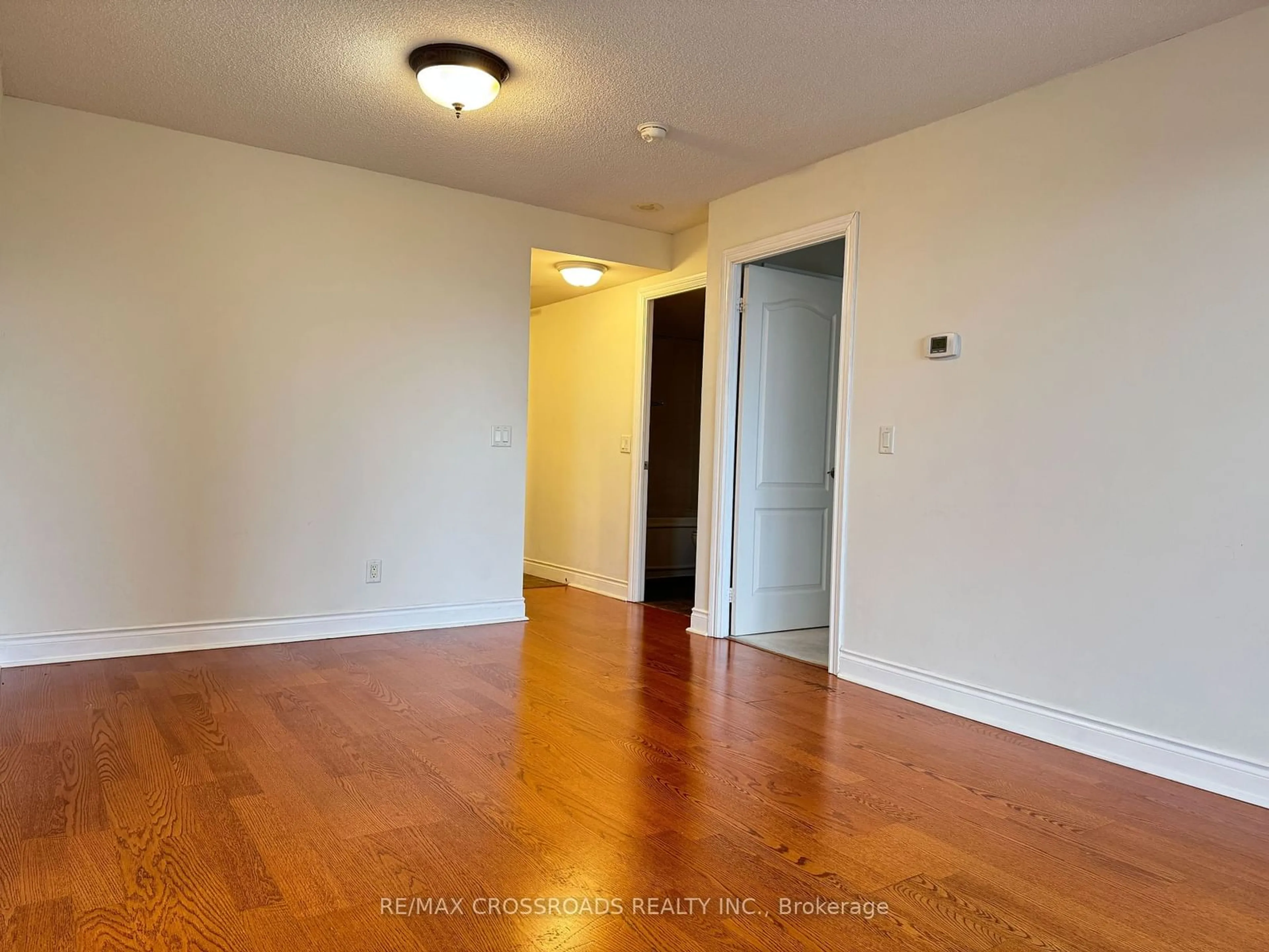 A pic of a room for 1103 Leslie St #802, Toronto Ontario M3C 4G8