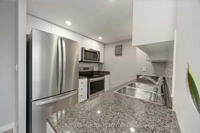 Additional property image - 397 Front St Unit 906