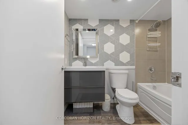 Additional property image - 397 Front St Unit 906