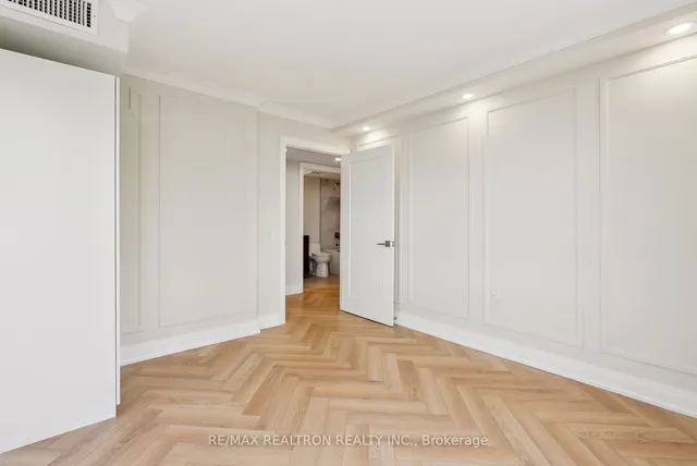 Additional property image - 35 Finch Ave Unit 905