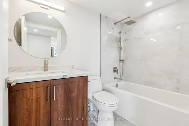 Additional property image - 35 Finch Ave Unit 905