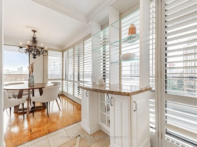 Additional property image - 10 Avoca Ave Unit 606